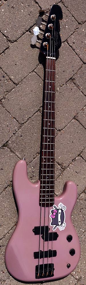 Morris Hurricane Bass 